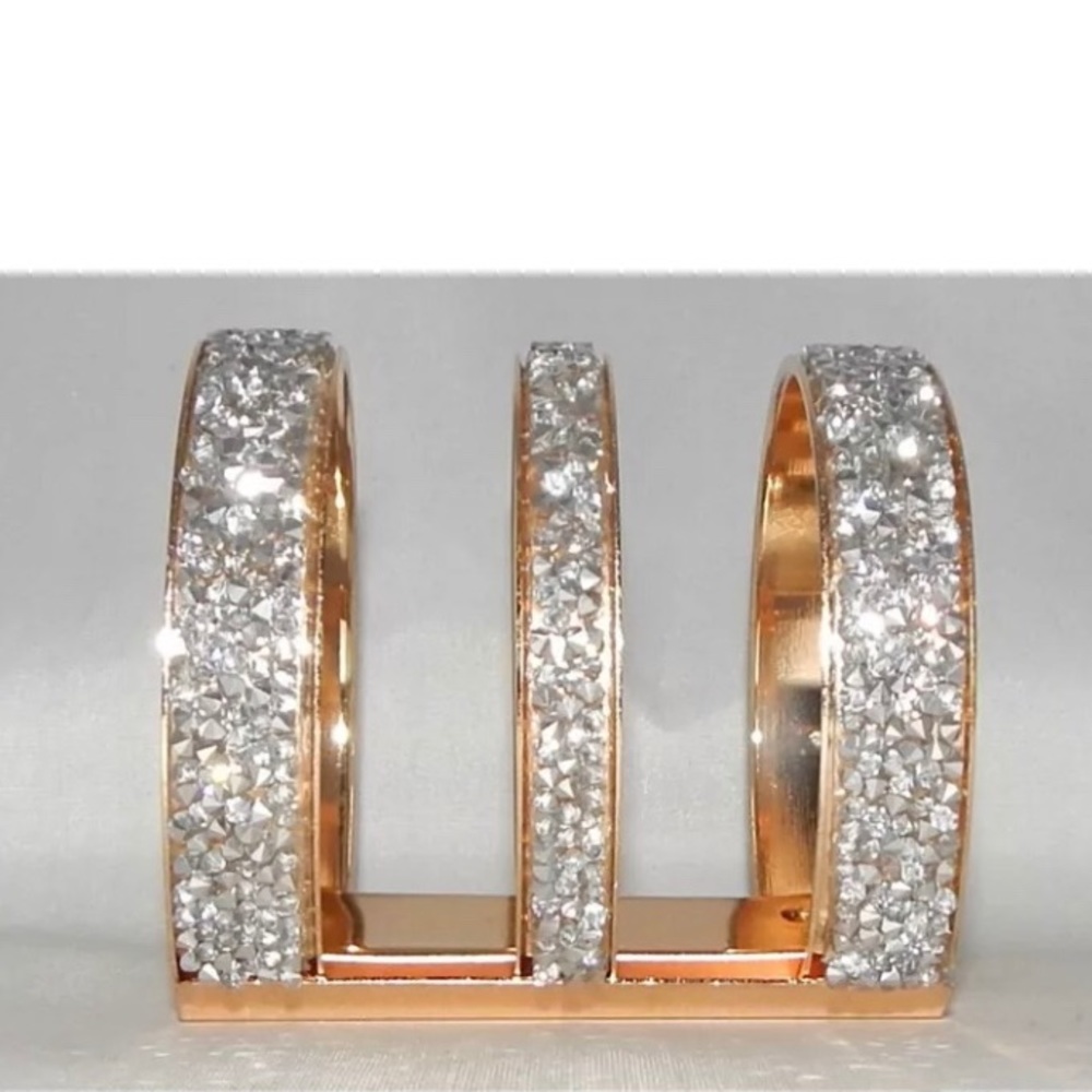 Gold Bling Bracelet/Pulsera Dorada